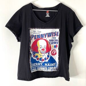 Pennywise The Dancing Clown Black V Neck Graphic Tee Come See It Vintage Shirt